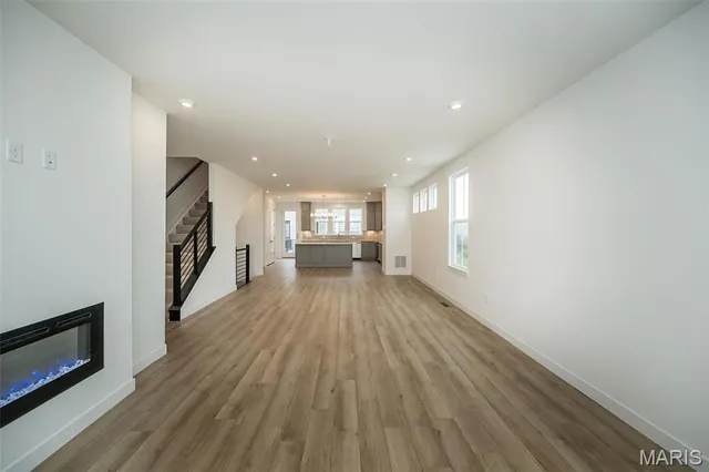 $577,900 | 8904 Gateway Circle, Unit 41808, Richmond Heights, MO 63144