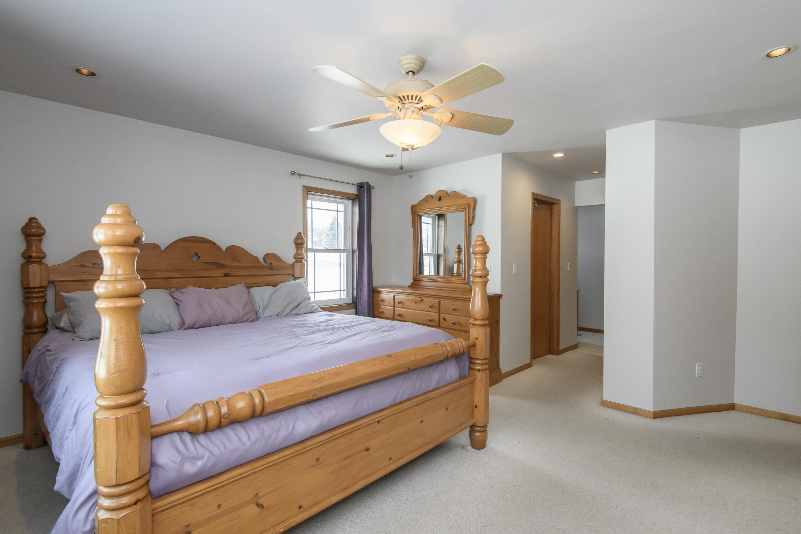 130 Chestnut Way North Prairie, WI 53153 - Photo 15 of 49 Primary Bedroom