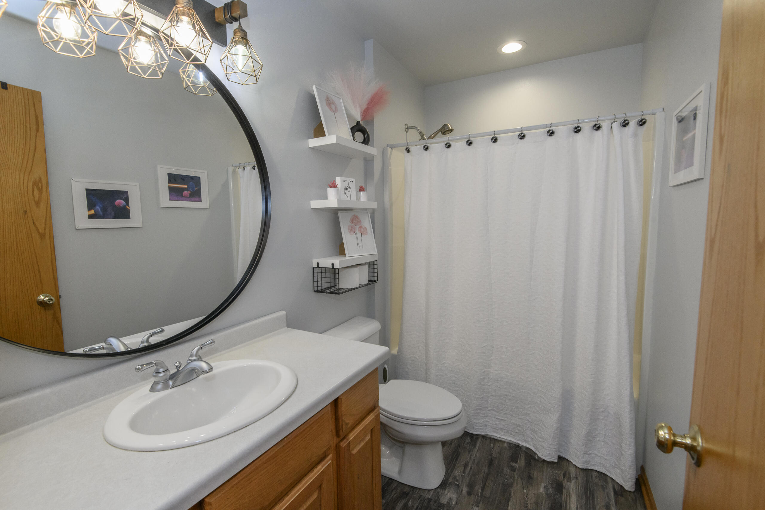 130 Chestnut Way North Prairie, WI 53153 - Photo 21 of 49 Bath on Main