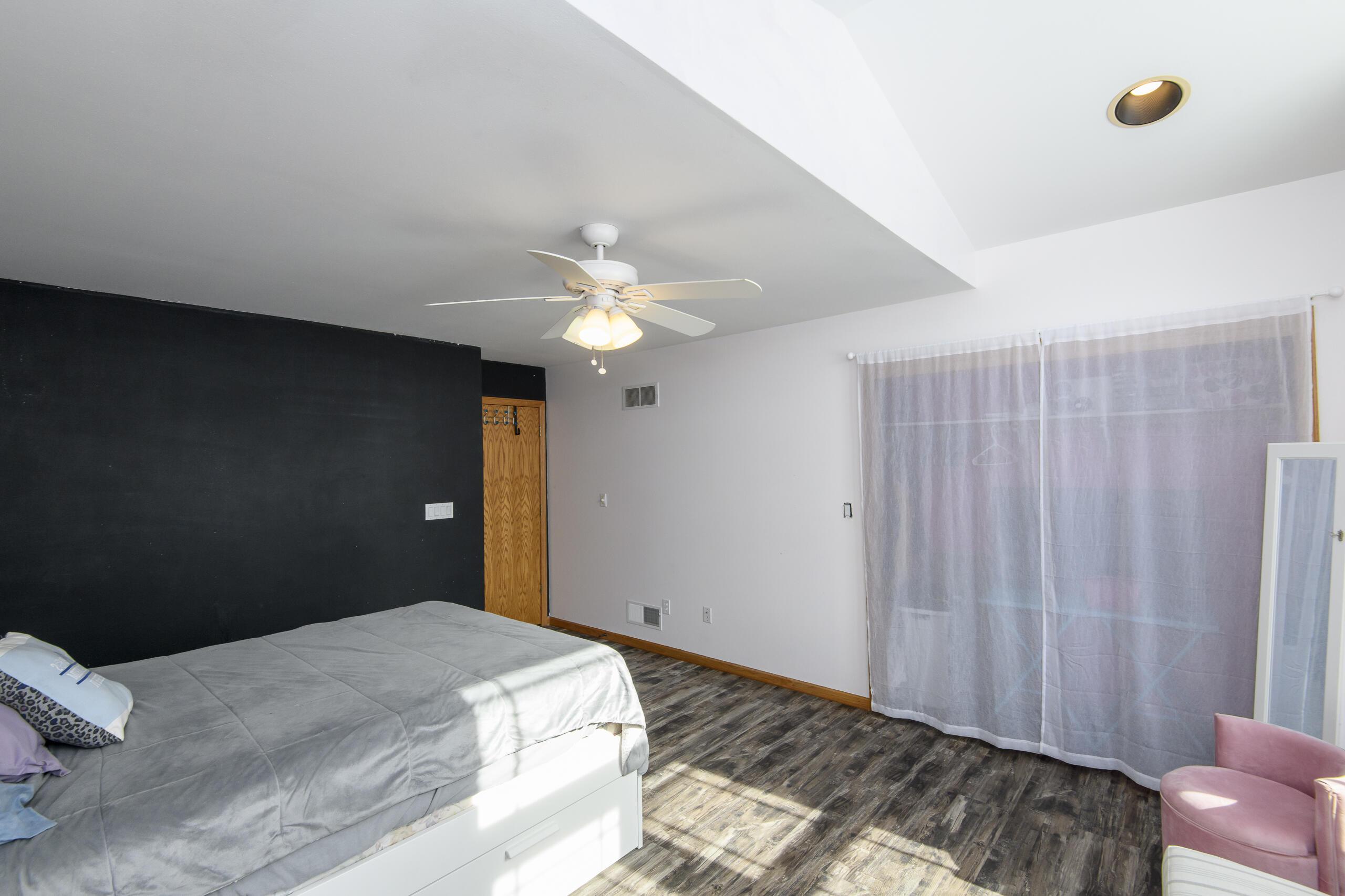 130 Chestnut Way North Prairie, WI 53153 - Photo 23 of 49 Bedroom 3