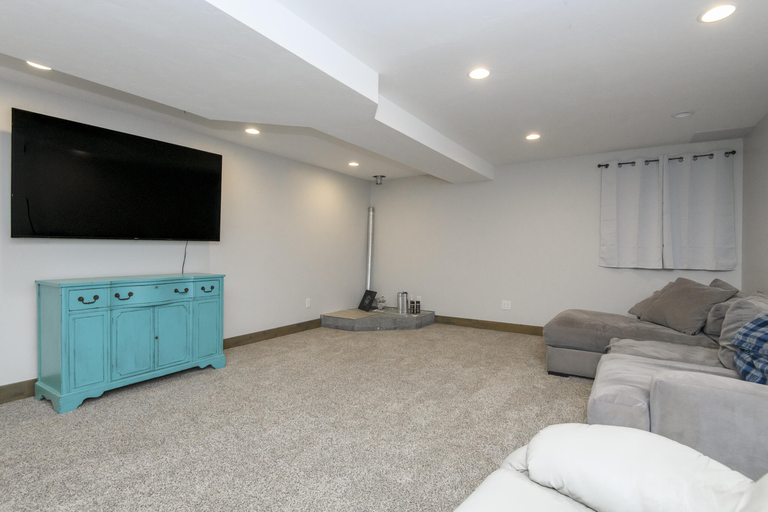 130 Chestnut Way North Prairie, WI 53153 - Photo 24 of 49 Lower Level