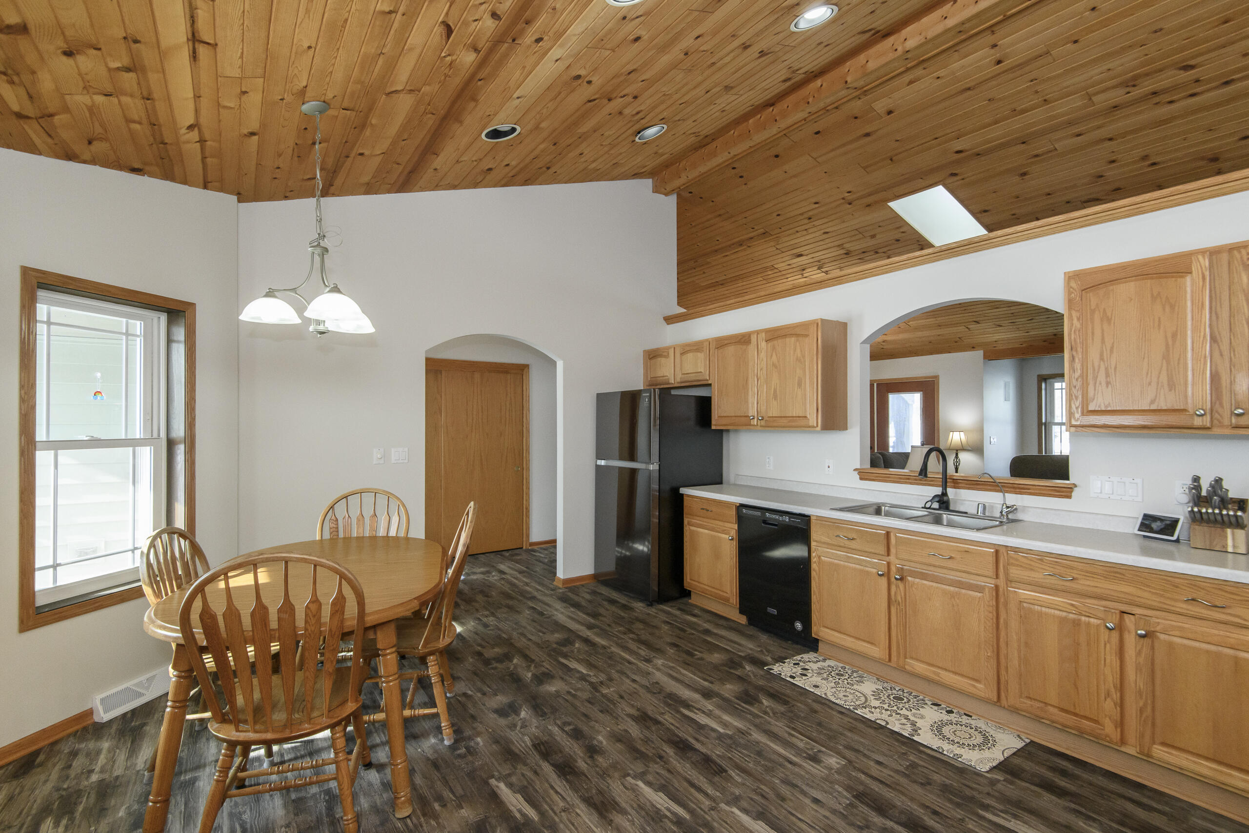 130 Chestnut Way North Prairie, WI 53153 - Photo 3 of 49 Spacious Kitchen