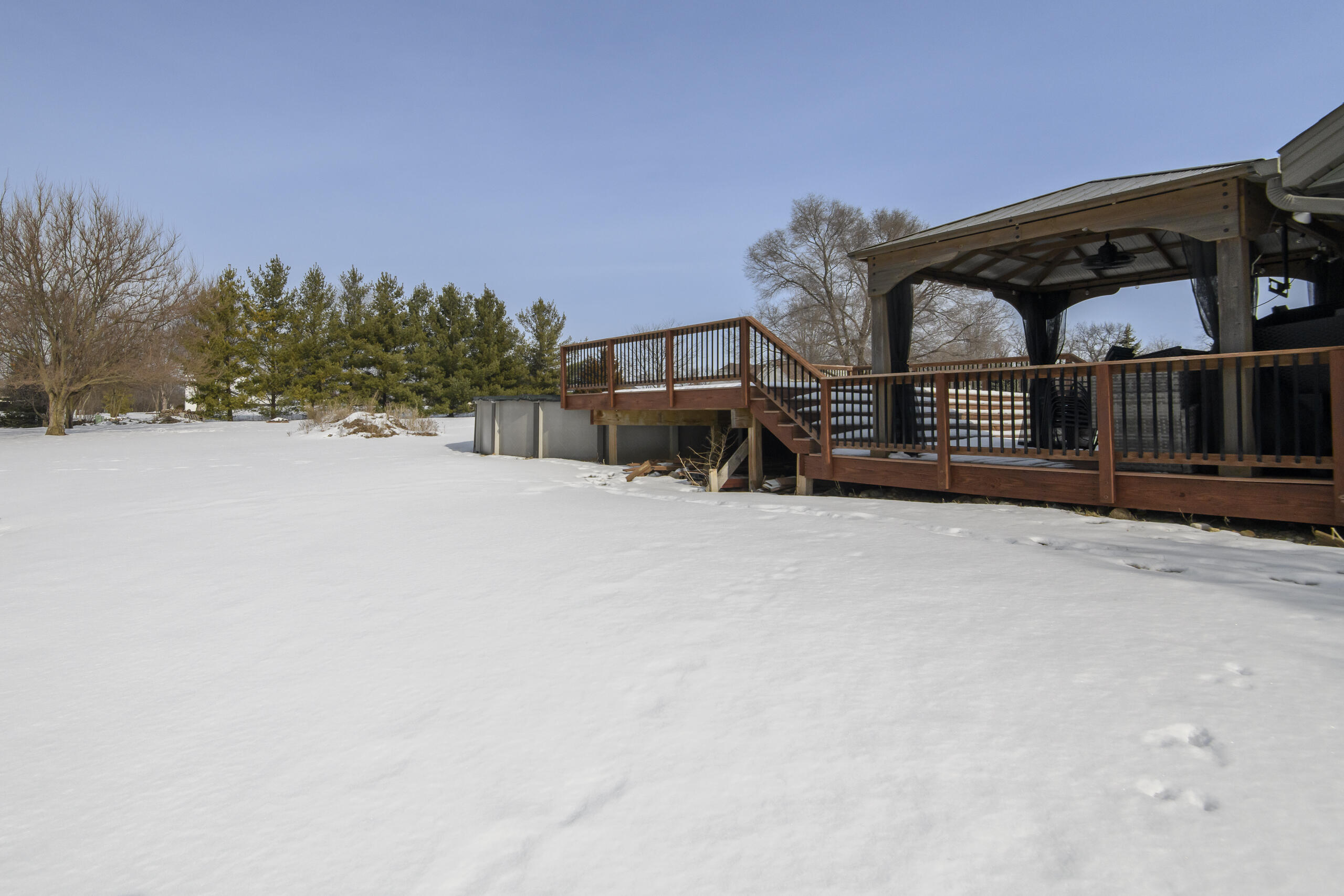 130 Chestnut Way North Prairie, WI 53153 - Photo 45 of 50 Deck