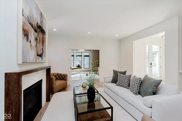 $940,000 | 1822 Central Avenue, Indianapolis, IN 46202