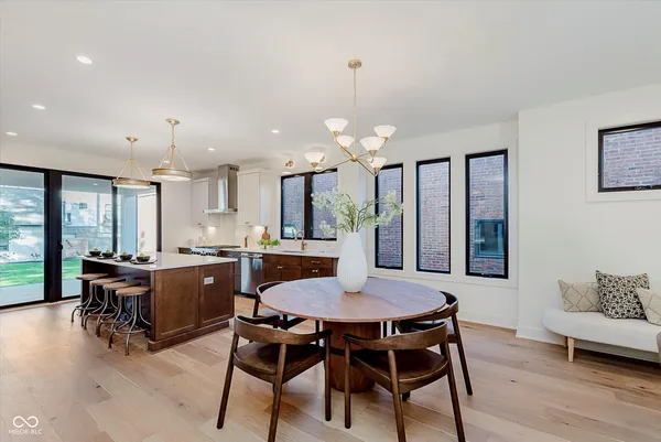 $940,000 | 1822 Central Avenue, Indianapolis, IN 46202