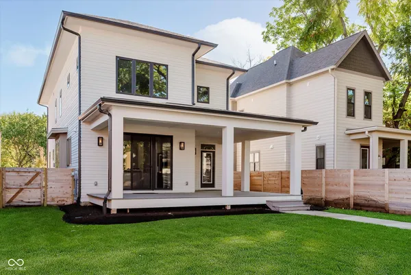 $940,000 | 1822 Central Avenue, Indianapolis, IN 46202