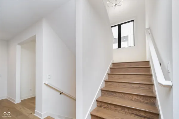 $940,000 | 1822 Central Avenue, Indianapolis, IN 46202