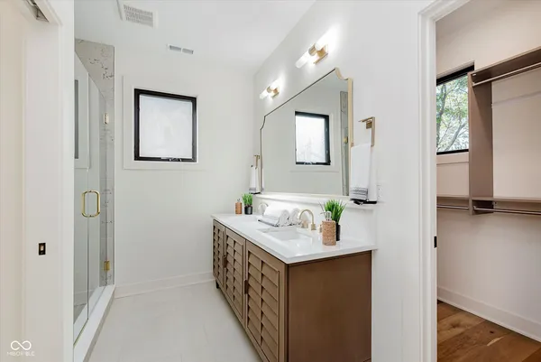 $940,000 | 1822 Central Avenue, Indianapolis, IN 46202