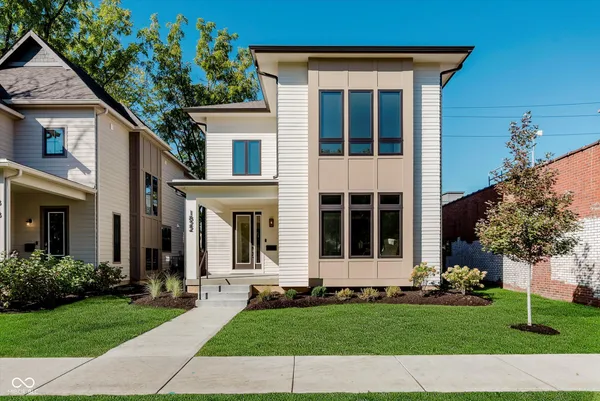 $940,000 | 1822 Central Avenue, Indianapolis, IN 46202