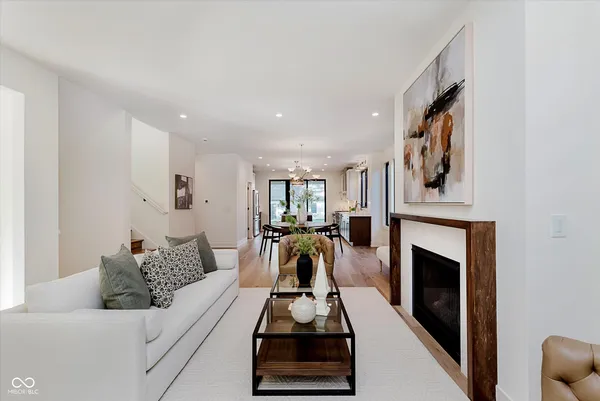 $940,000 | 1822 Central Avenue, Indianapolis, IN 46202
