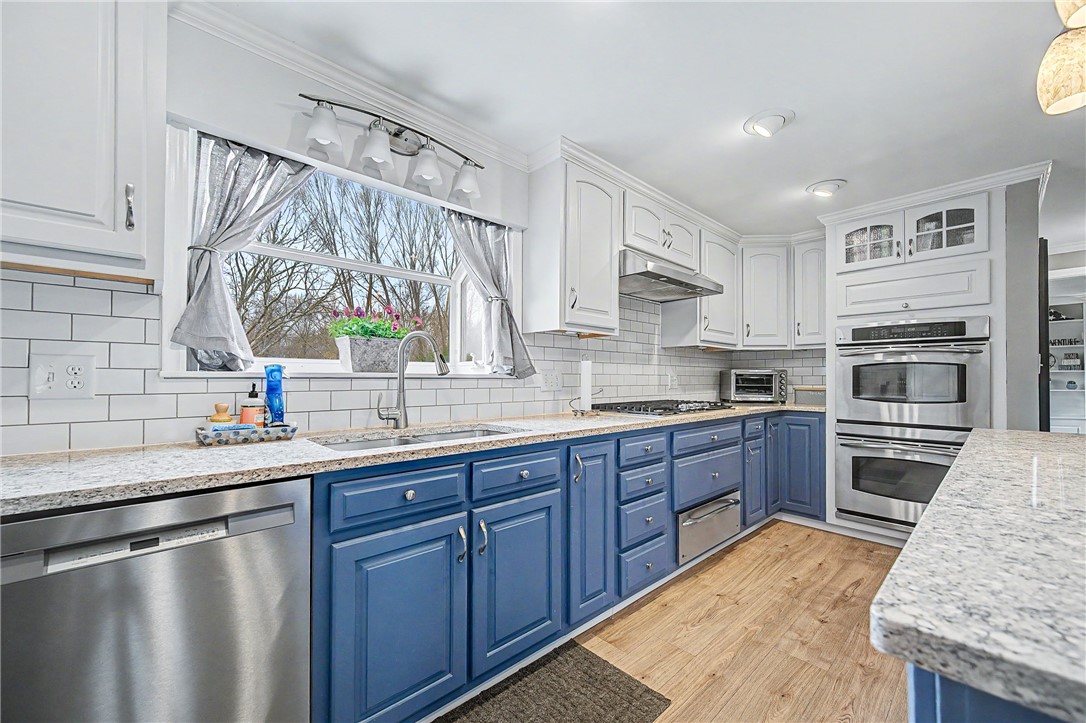 385 West Wrentham Road Cumberland, RI 02864 - Photo 39 of 48 Gallery Image 39