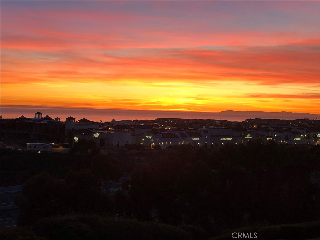 2031 Via Concha San Clemente, CA 92673 - Photo 20 of 29 a view of city and mountain