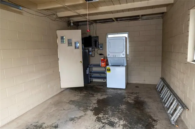 a view of a storage & utility room