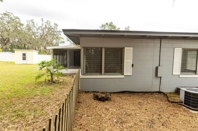 a house view with a outdoor space