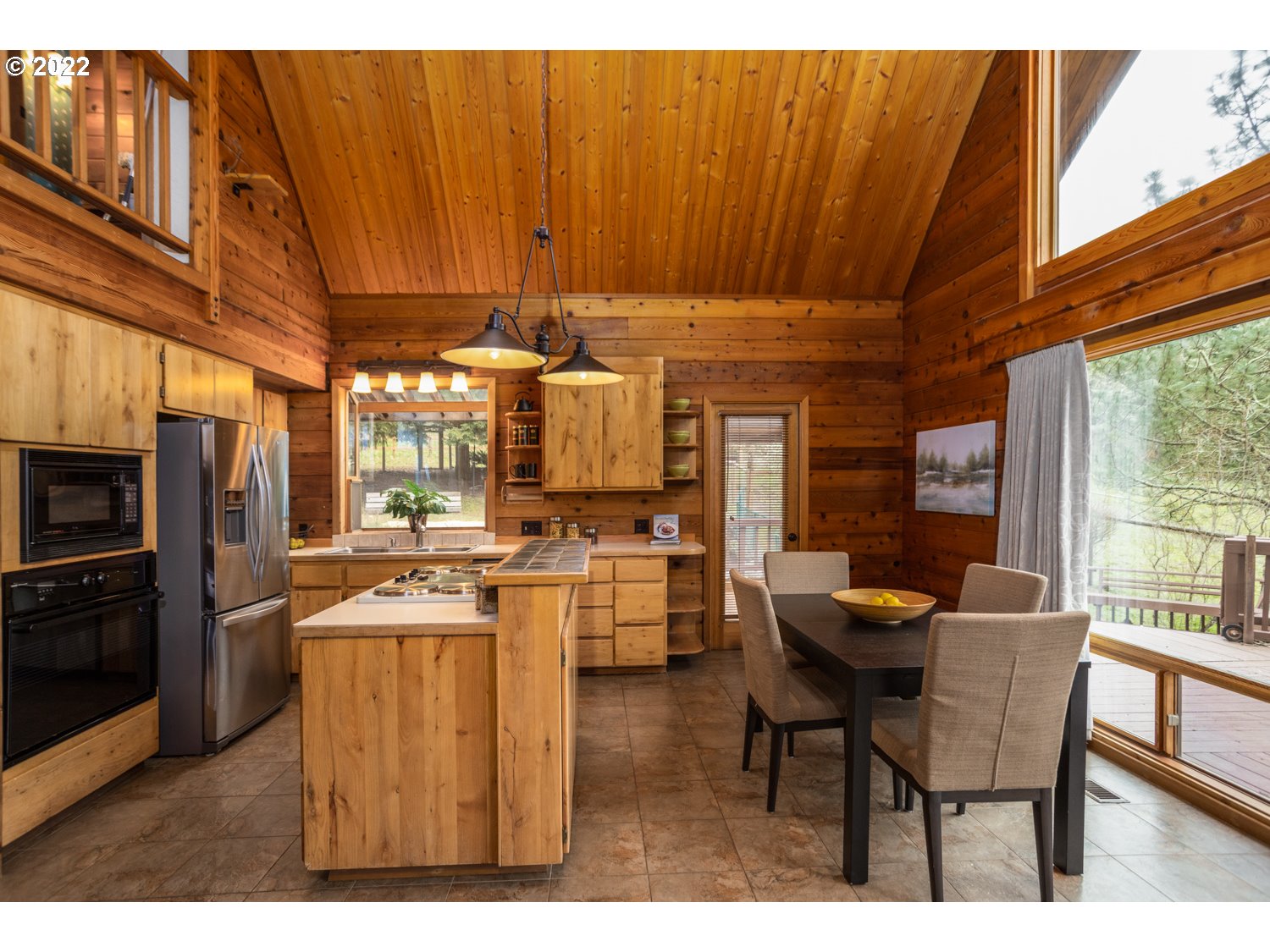 85185 Florence Road Eugene, OR 97405 - Photo 4 of 30 Gallery Image 4