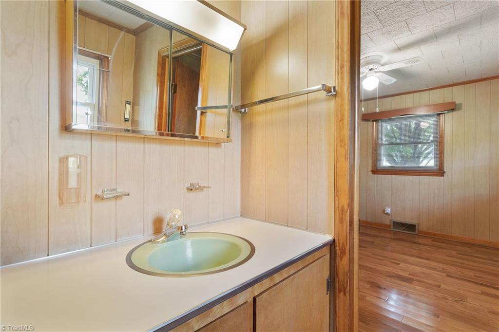 1508 Falcon Road East Bend, NC 27018 - Photo 14 of 28 Gallery Image 14