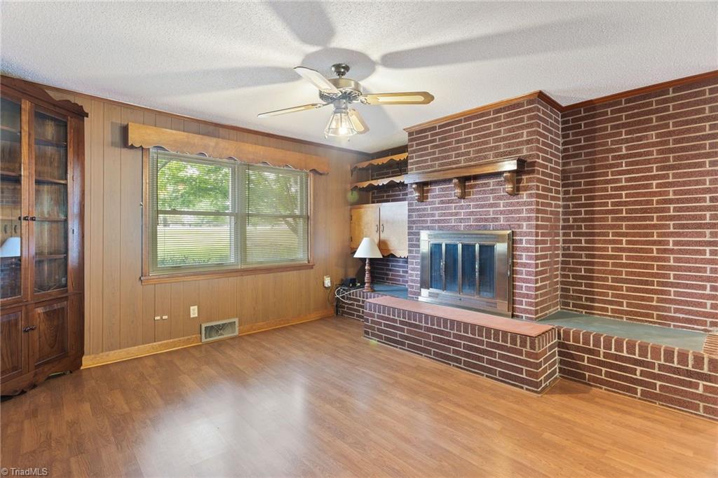 1508 Falcon Road East Bend, NC 27018 - Photo 7 of 28 Gallery Image 7