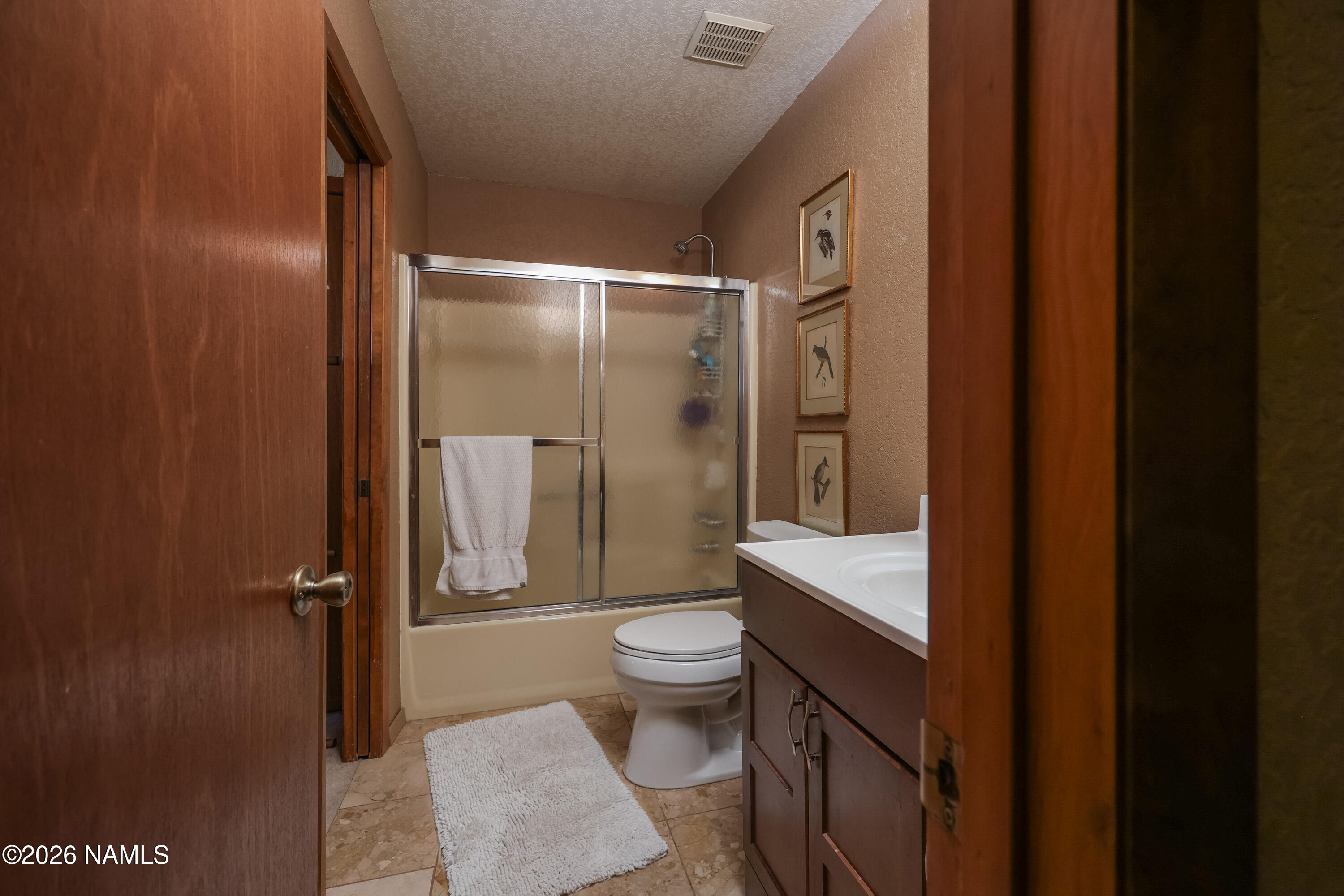 17890 Walapai Road, Unit 34 Munds Park, AZ 86017 - Photo 24 of 39 Upstairs Bath