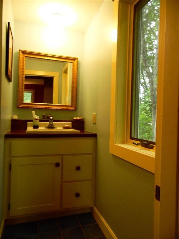43 East Old County Road Newcastle, ME 04553 - Photo 12 of 22 Photo