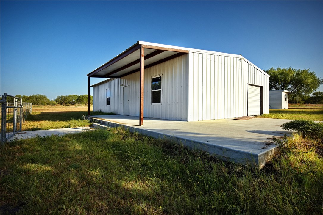 10023 County Road Mathis, TX 78368 - Photo 34 of 43 Gallery Image 34