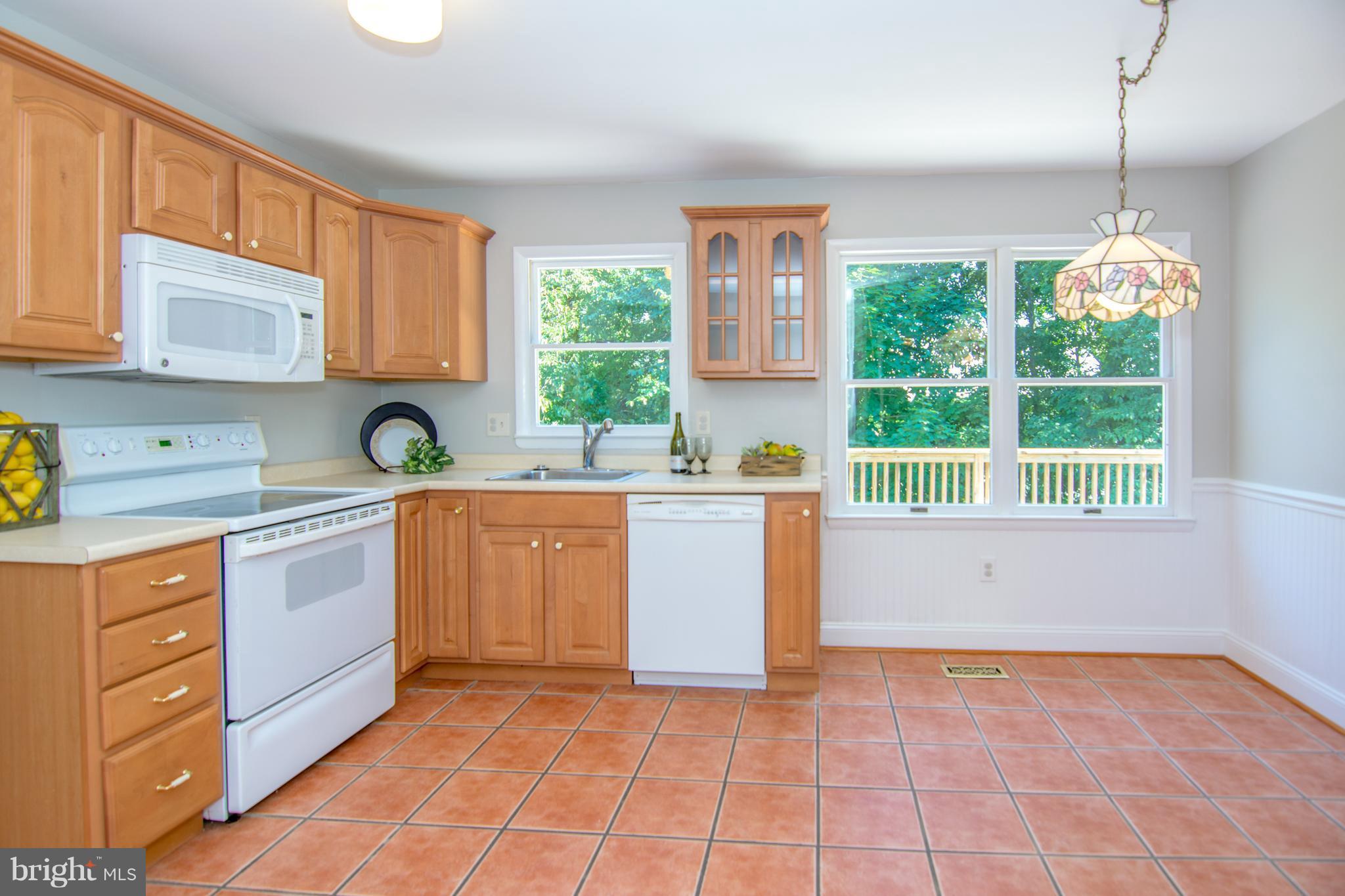 11 Ranger Court Baltimore, MD 21234 - Photo 8 of 30 Kitchen