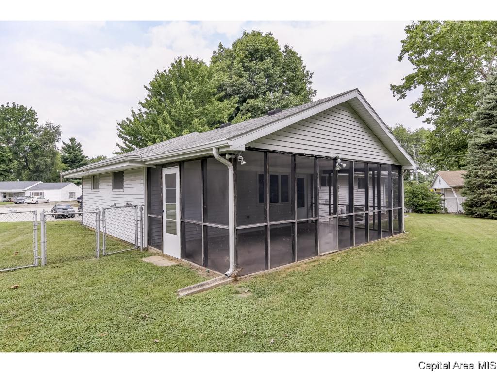 2536 East Wilshire Road Springfield, IL 62703 - Photo 25 of 28