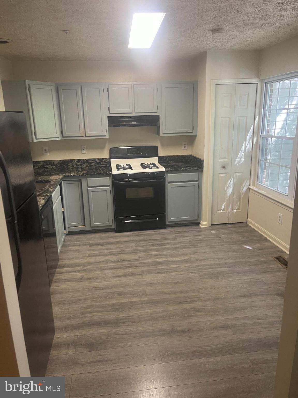 705 Risa Road Upper Marlboro, MD 20774 - Photo 7 of 17 Kitchen