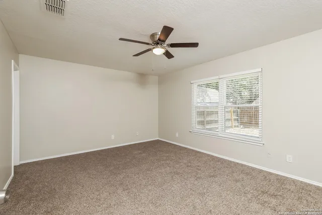 $1,585 | 6702 Highland Grass, Converse, TX 78109