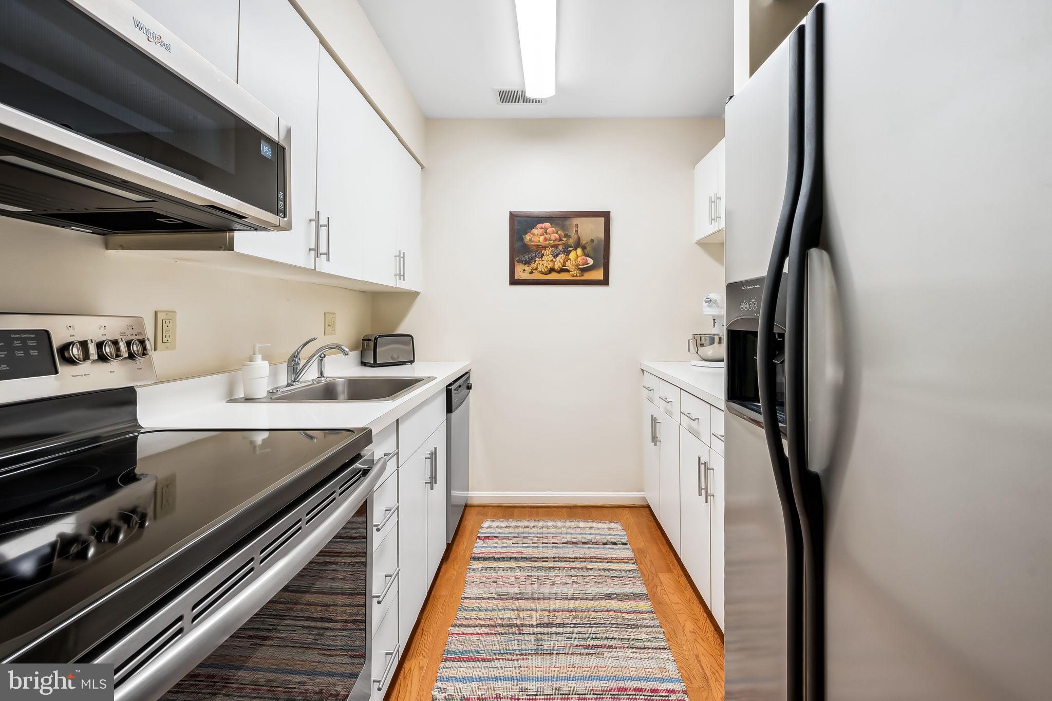 21 Andrew Place, Unit R107 Baltimore, MD 21201 - Photo 11 of 33 Gallery Image 11