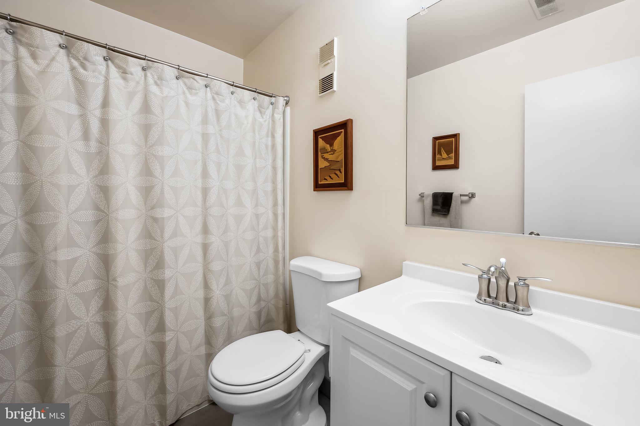 21 Andrew Place, Unit R107 Baltimore, MD 21201 - Photo 17 of 33 Gallery Image 17