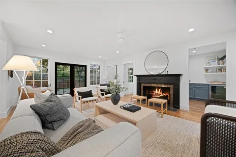 $1,330,000 | 6919 Gaston Avenue, Dallas, TX 75214