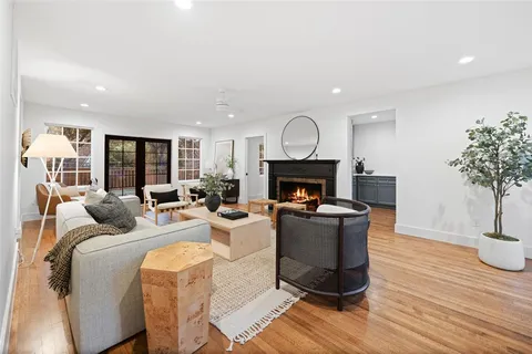 $1,330,000 | 6919 Gaston Avenue, Dallas, TX 75214