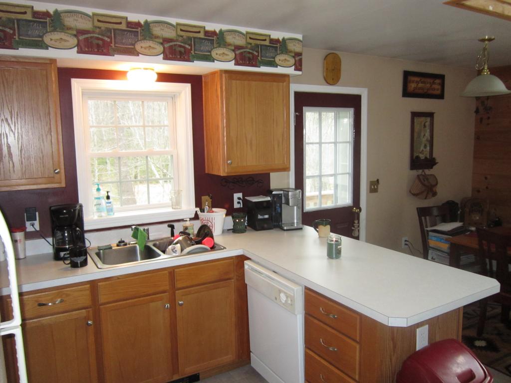 152 Sandy Pond Road South Wakefield, NH 03872 - Photo 2 of 22 Gallery Image 2