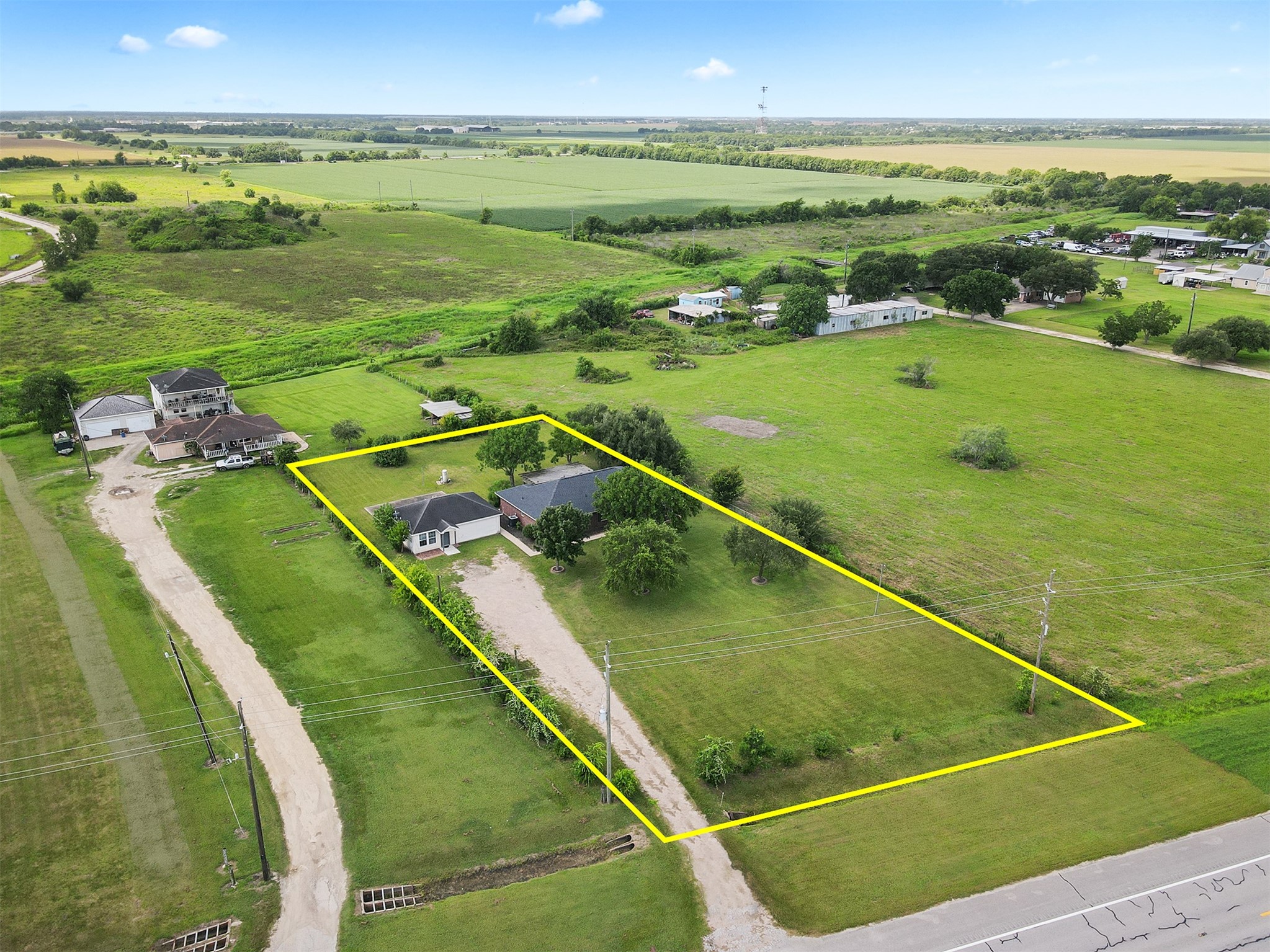 1333 Highway 36 Rosenberg, TX 77471 - Photo 38 of 40 a view of a swimming pool and an outdoor seating
