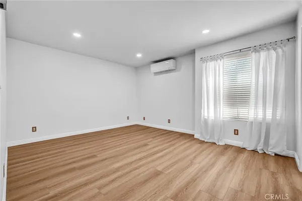 $3,500 | 2032 East Bermuda Street, Unit 204, Long Beach, CA 90814