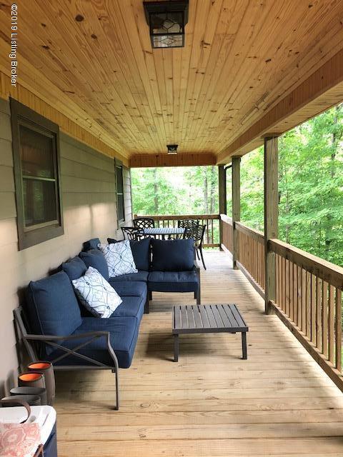9 Jenjohn Road Leitchfield, KY 42754 - Photo 17 of 36 back porch