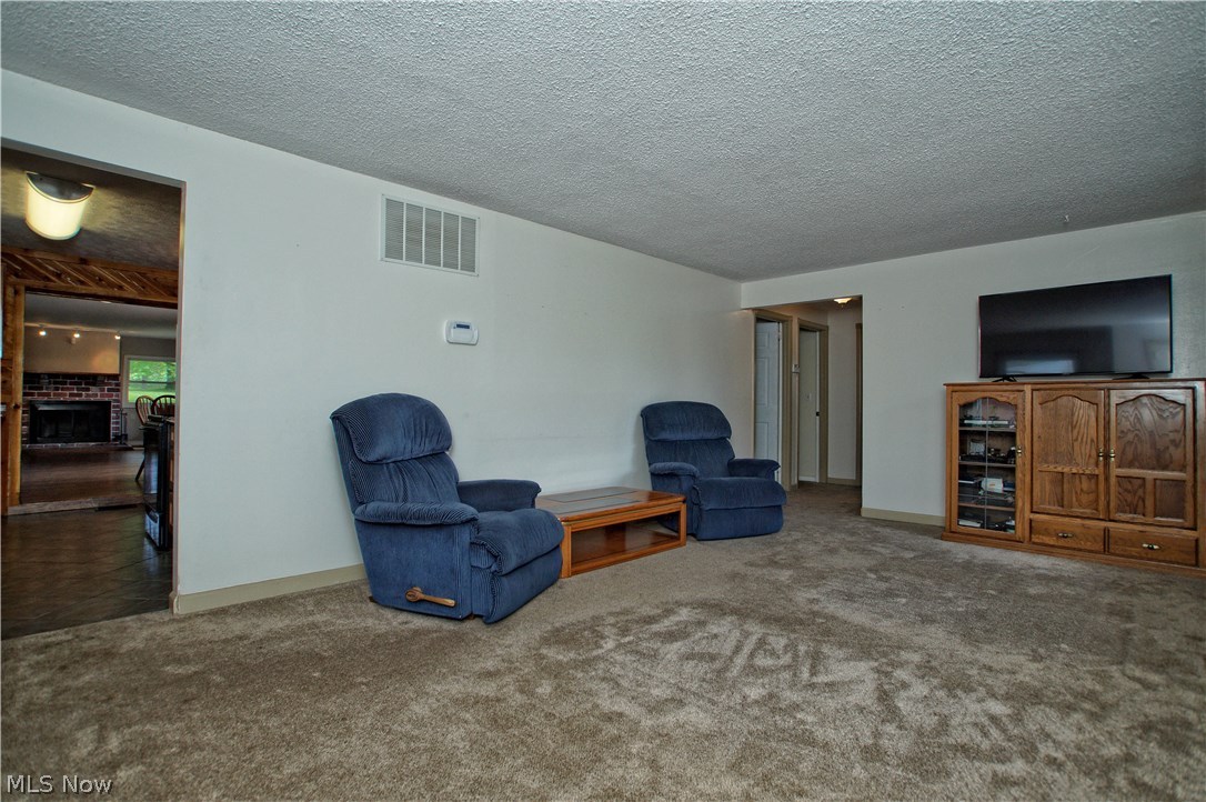 10834 Thwing Road Chardon, OH 44024 - Photo 12 of 27 Gallery Image 12