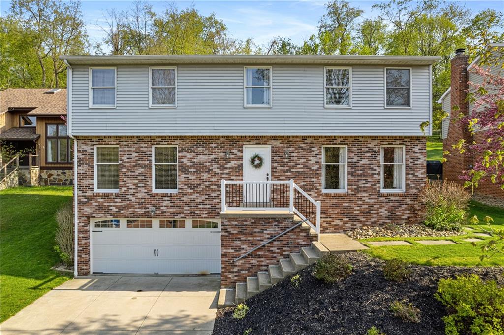 1581 Wilson Road Pittsburgh, PA 15236 - Photo 1 of 25 Gallery Image 1