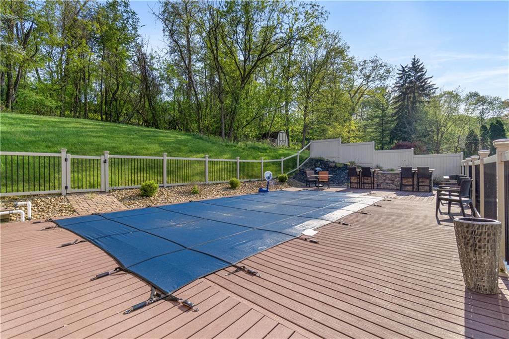 1581 Wilson Road Pittsburgh, PA 15236 - Photo 24 of 25 Gallery Image 24