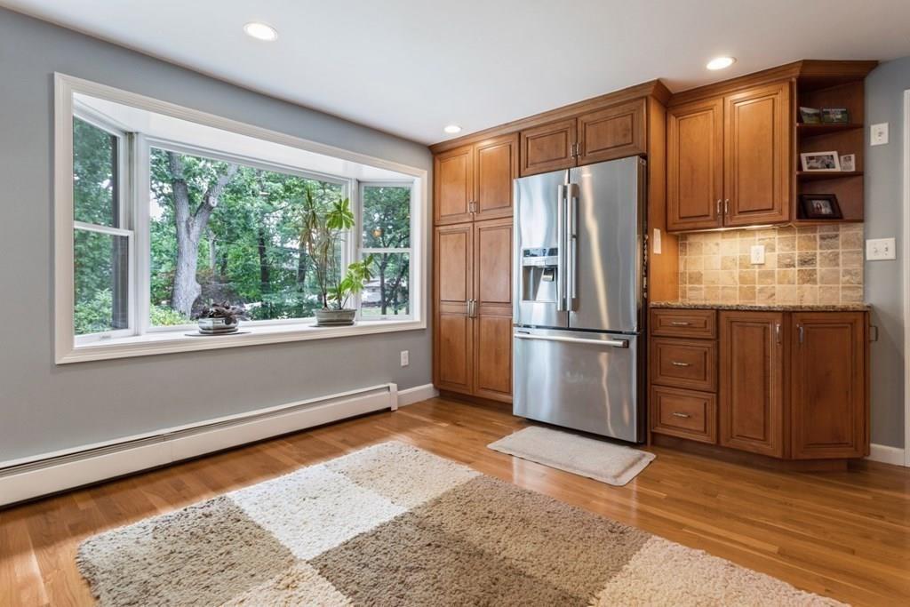 9 Kings Road Lynnfield, MA 01940 - Photo 7 of 42 Gallery Image 7