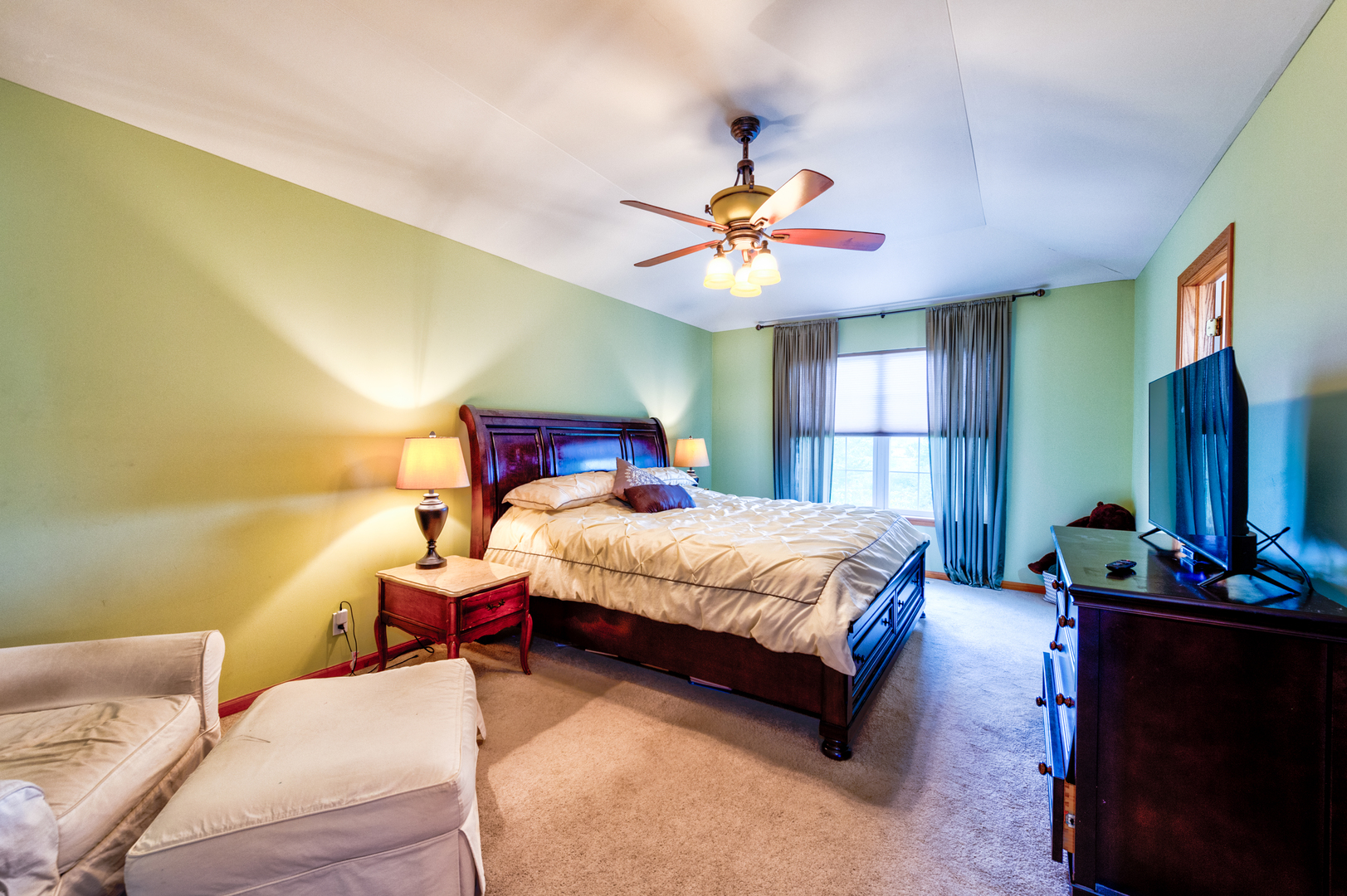 965 Carmen Road Sugar Grove, IL 60554 - Photo 16 of 32