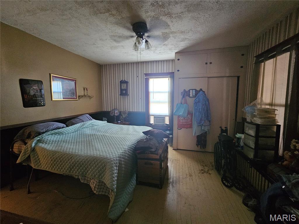 319 West Holmes Street Chester, IL 62233 - Photo 11 of 24