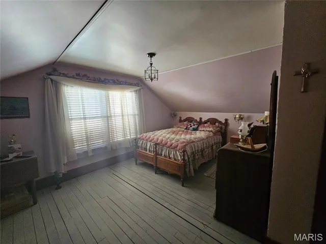 $85,000 | 319 West Holmes Street, Chester, IL 62233