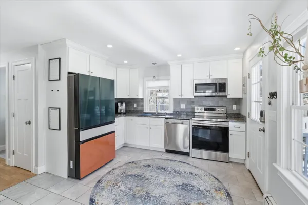 $500,000 | 216 East Side Drive, Concord, NH 03301