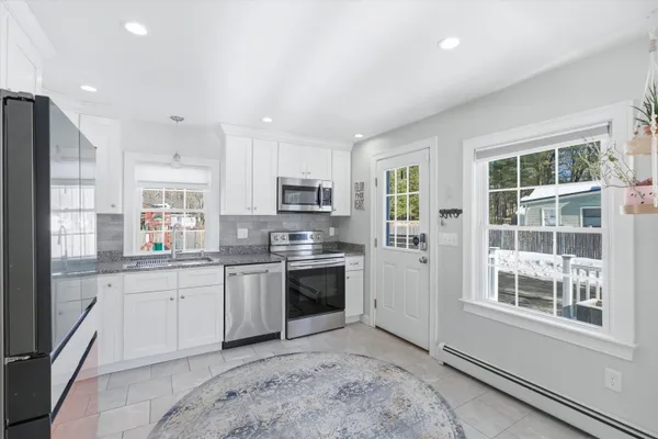 $500,000 | 216 East Side Drive, Concord, NH 03301
