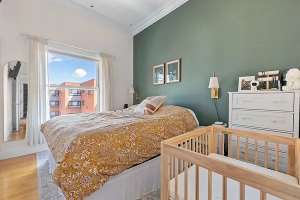 $3,900 | 7 Stillman Place, Unit 10, Boston, MA 02113