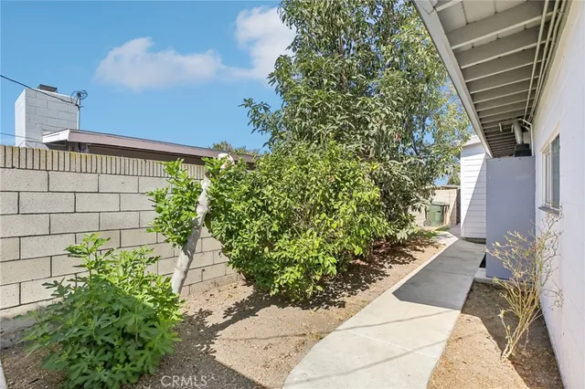 $1,039,000 | 616 West Ash Avenue, Fullerton, CA 92832