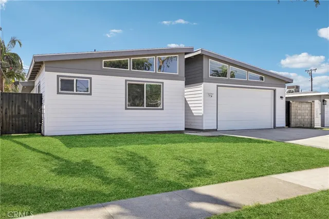 $1,039,000 | 616 West Ash Avenue, Fullerton, CA 92832