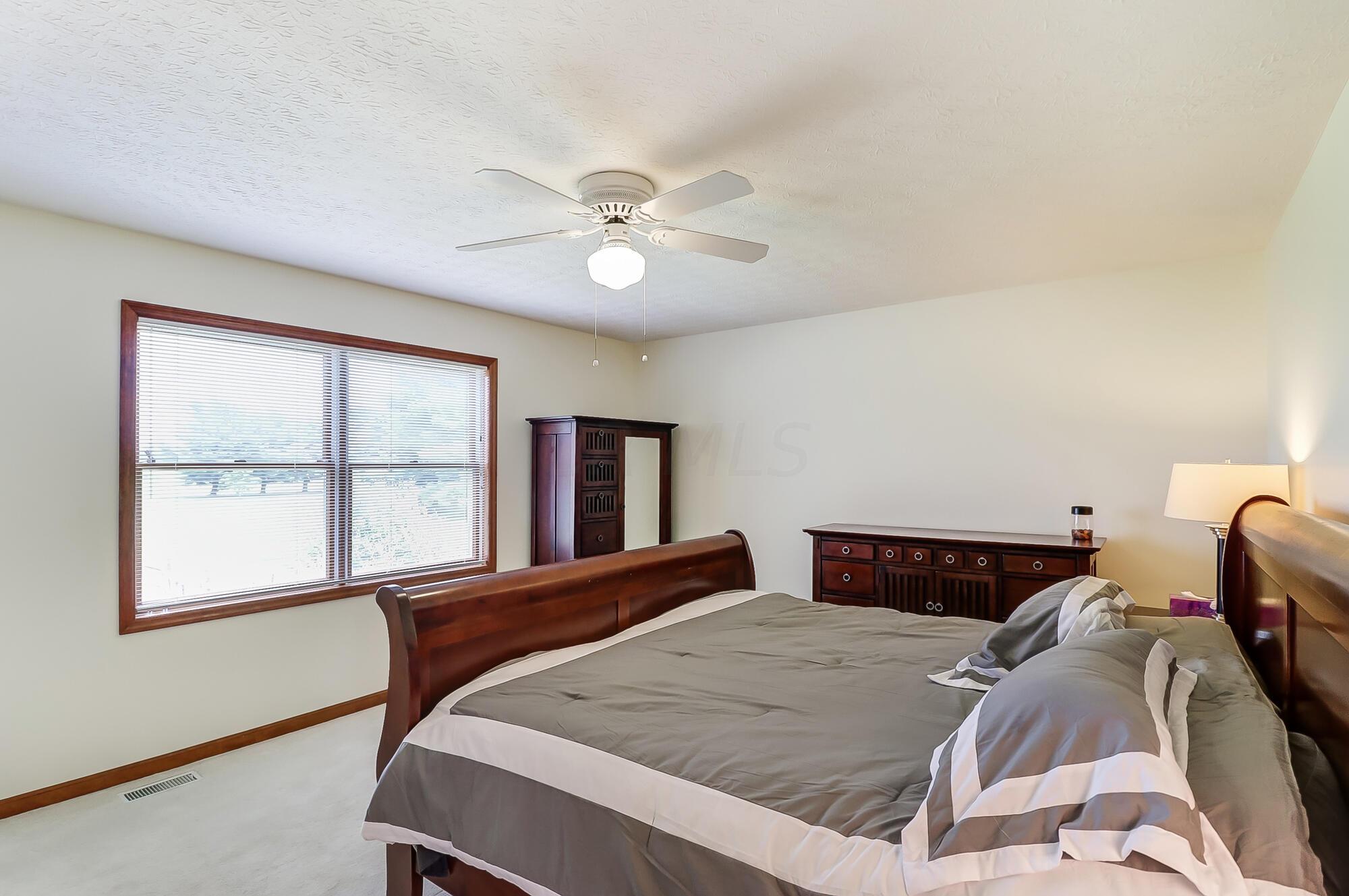 1434 Bickel Church Road Northeast Baltimore, OH 43105 - Photo 15 of 57 Owner Suite - 1434 Bickel Church Road NE, Baltimore, OH 43105
