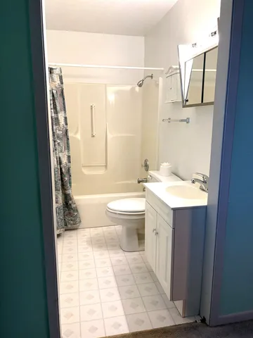 $159,900 | 1708 Camp Avenue, Rockford, IL 61103